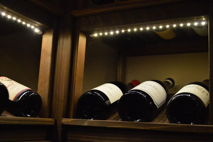 Accent wine cellar lighting