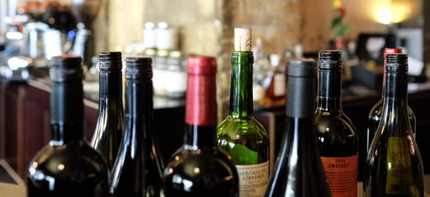 Set Up Your Commercial Cellar and Start Your Wine Store in Phoenix, Arizona!